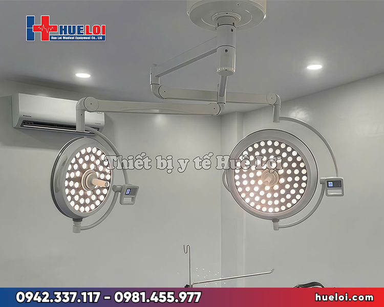 Đèn phẫu thuật LED treo trần 2 nhánh PJZF700/700 khử bóng tối đa